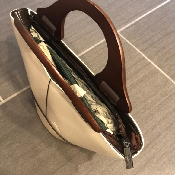 Daniel Amoda purse - Picture 3 of 7